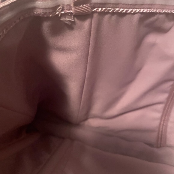 BCBG MaxAria Violet Martina Strapless
Cocktail dress, Size 4 - Picture 8 of 8